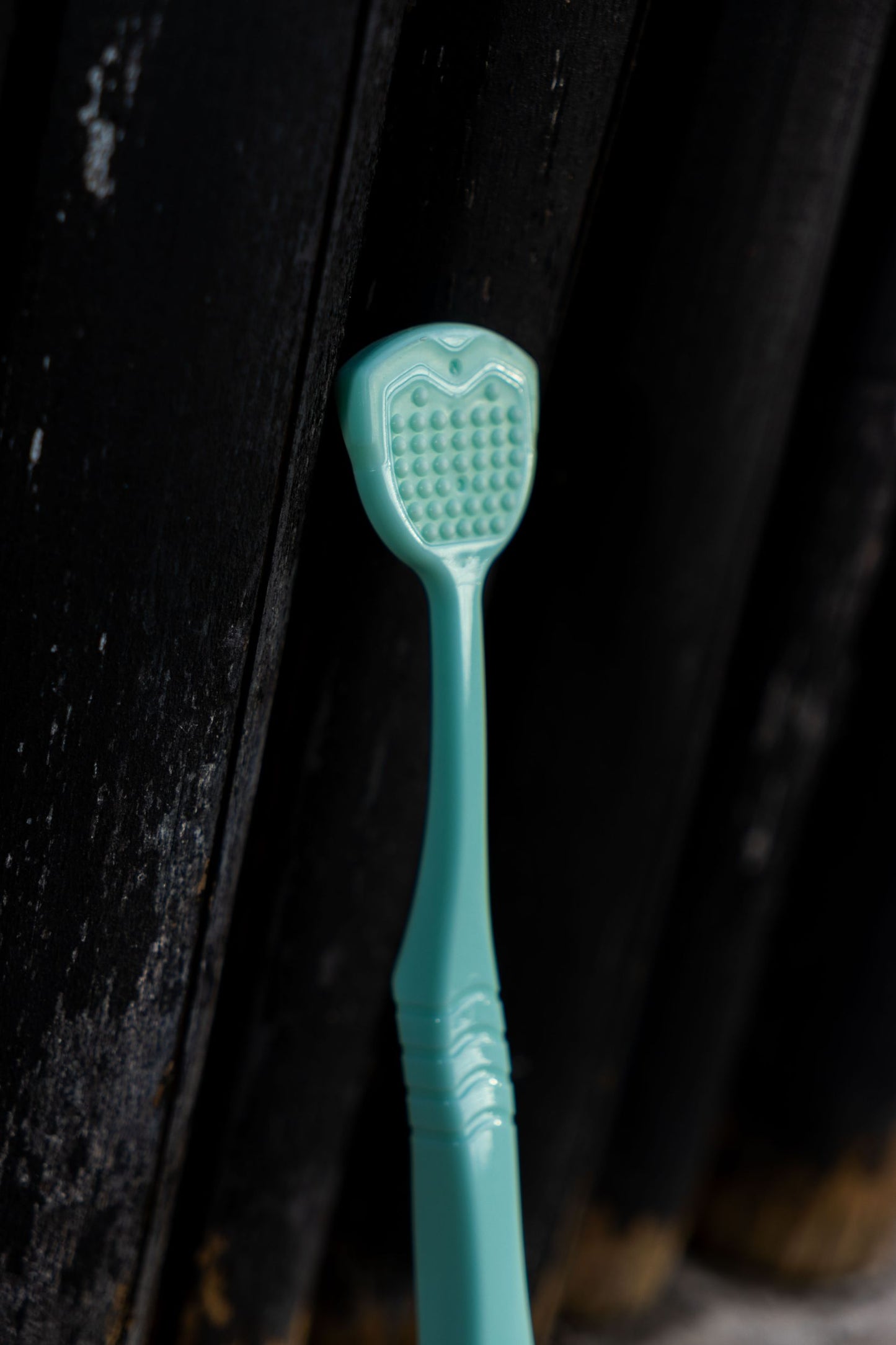 Tongue scraper - GREEN